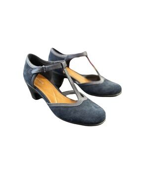 1155 / Easy Spirit Navy Suede Block Heel Shoes Women’s Size 9W